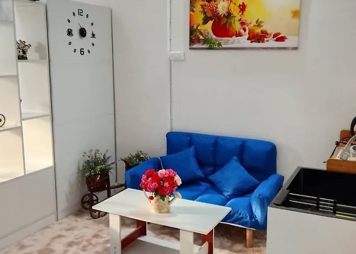 - Cozy Budget Flat In Ladphao Rd, Bangkapi *