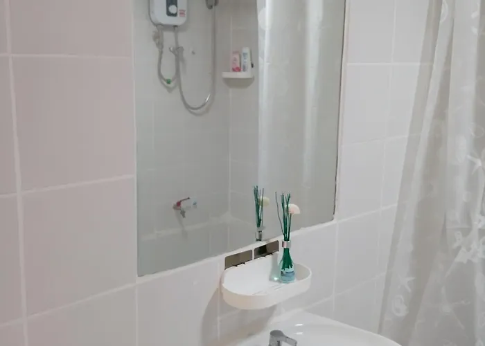 - Cozy Budget Flat In Ladphao Rd, Bangkapi *